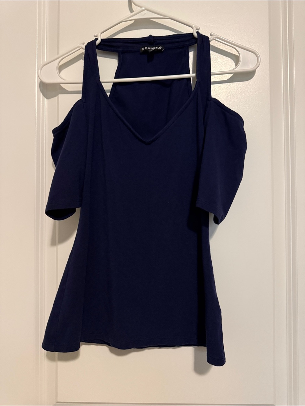 Express Women's Navy Cold-Shoulder V-Neck Tank